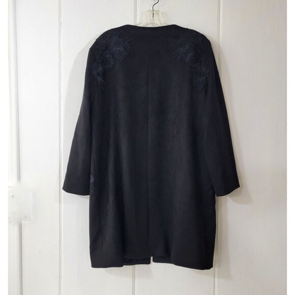 Tahari Arthur S. Levine Black Ultra Suede Jacket with Lace Applique - Picture 5 of 7